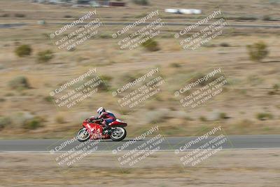 media/Apr-20-2025-AHRMA (Sun) [[393a79c373]]/Race/Group 11 early race/Turn 4b/